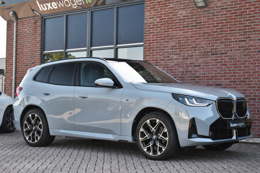 BMW X3 30e xDrive M-Sport Pano Trekhaak ACC H/K HUD 360 E-zetels