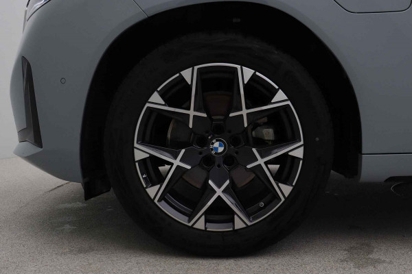 BMW X3 30e xDrive M-Sport Pano Trekhaak ACC H/K HUD 360 E-zetels