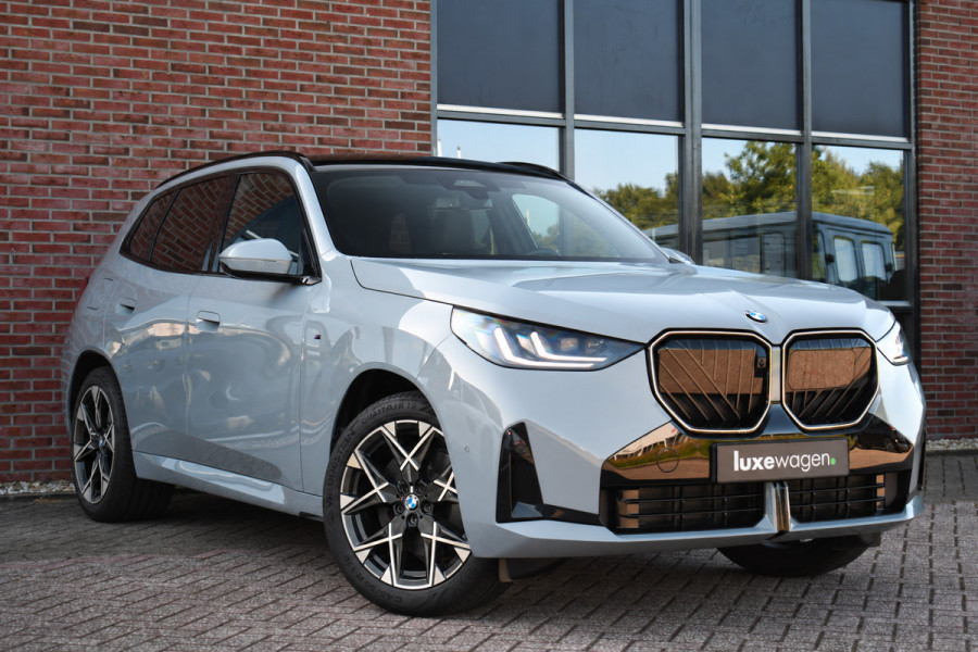 BMW X3 30e xDrive M-Sport Pano Trekhaak ACC H/K HUD 360 E-zetels