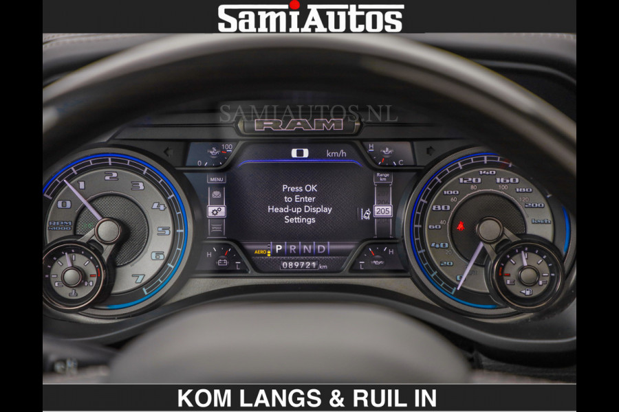 Dodge Ram BEAST | LIMITED 5.7 V8 HEMI | HUD | STRIPING | BREDE WIELEN | BLACK ON BLACK | LUCHTVERING | BOM VOL | DC | CREW CAB DUBBELE CABINE | 5 PERSOONS | GRIJSKENTEKEN |