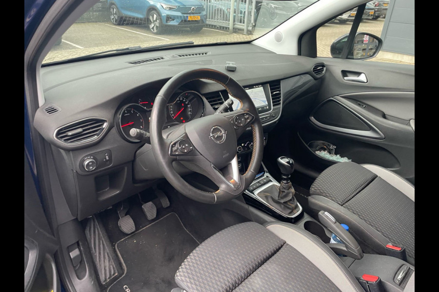 Opel Crossland X 1.2 Turbo Ultimate / NL Auto! / 1e Eign. / Camera / CarPlay / LED / 17'' / Stoel+Stuurverwarming / Dodehoek / DAB / Cruise Control
