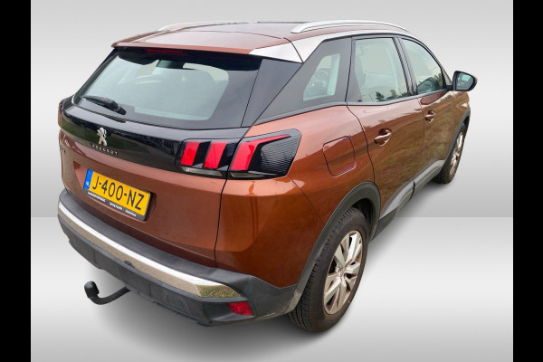 Peugeot 3008 1.2 PureTech Allure / Trekhaak / CarPlay / Parkeerhulp V+A / 17'' / Cruise Control