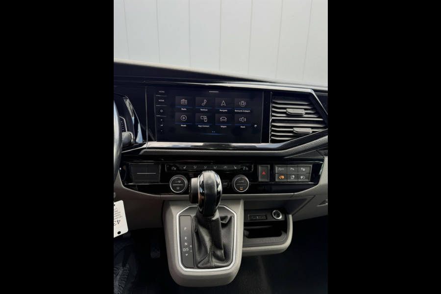 Volkswagen Transporter 2.0 TDI L2H1 30 DC Caravelle Virtual, Adaptieve Cruise, Camera, 2 x Electrische deur, 199pk, LED, Leder, Clima, Stoelverwarming, Carplay, Automaat, Uniek!