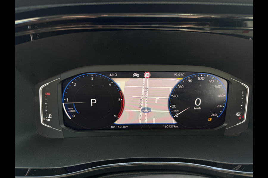 Volkswagen Transporter 2.0 TDI L2H1 30 DC Caravelle Virtual, Adaptieve Cruise, Camera, 2 x Electrische deur, 199pk, LED, Leder, Clima, Stoelverwarming, Carplay, Automaat, Uniek!