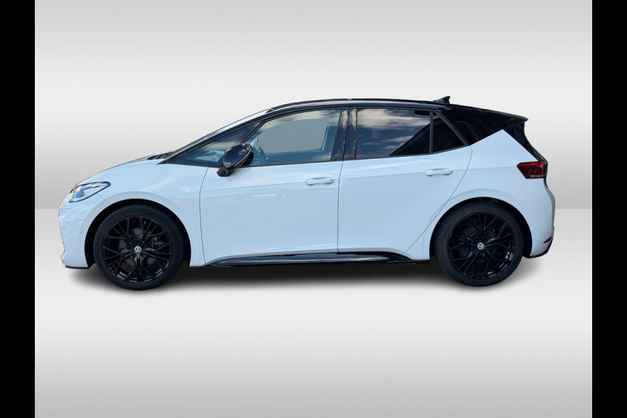 Volkswagen ID.3 First Max 58 kWh / SOH 92,3% / Full option! / Panoramadak / Camera / Head-up / Keyless / 20'' / ACC / Dodehoek / Elektr. stoelen / Massage / Navigatie / Stuurverwarming