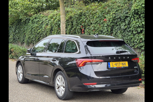 Škoda Octavia Combi e-TSI Business Edition Automaat CarPlay ACC Adaptieve Cruise LED LM Velgen NAP 1.0 e-TSI Business Edition