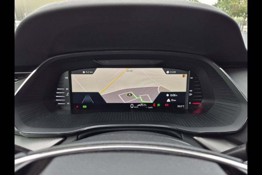 Škoda Octavia Combi e-TSI Business Edition Automaat CarPlay ACC Adaptieve Cruise LED LM Velgen NAP 1.0 e-TSI Business Edition