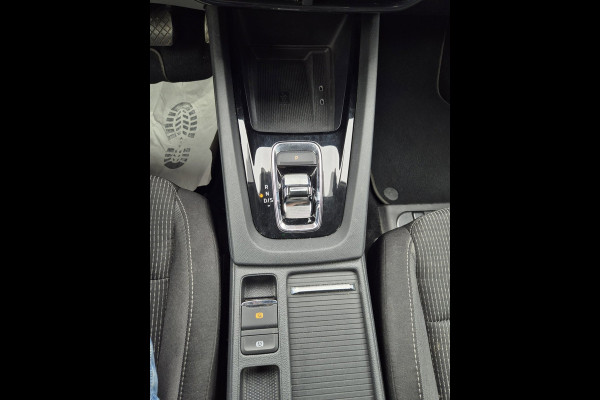 Škoda Octavia Combi e-TSI Business Edition Automaat CarPlay ACC Adaptieve Cruise LED LM Velgen NAP 1.0 e-TSI Business Edition