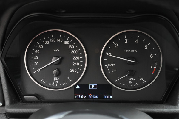 BMW 2 Serie Active Tourer 218i Corporate Lease Executive LED, Camera, Navigatie, Stoelverwarming, PDC