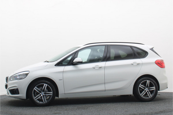 BMW 2 Serie Active Tourer 218i Corporate Lease Executive LED, Camera, Navigatie, Stoelverwarming, PDC