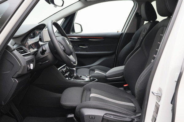 BMW 2 Serie Active Tourer 218i Corporate Lease Executive LED, Camera, Navigatie, Stoelverwarming, PDC