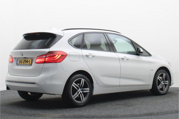 BMW 2 Serie Active Tourer 218i Corporate Lease Executive LED, Camera, Navigatie, Stoelverwarming, PDC