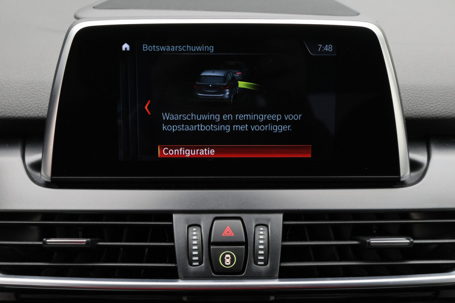 BMW 2 Serie Active Tourer 218i Corporate Lease Executive LED, Camera, Navigatie, Stoelverwarming, PDC