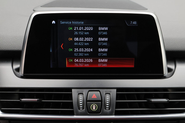 BMW 2 Serie Active Tourer 218i Corporate Lease Executive LED, Camera, Navigatie, Stoelverwarming, PDC