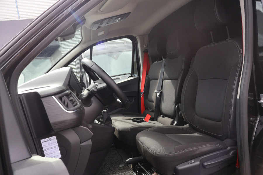 Renault Trafic 2.0 dCi 170pk L2 H1 Automaat Black Edition