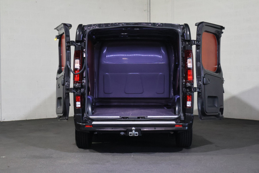 Renault Trafic 2.0 dCi 170pk L2 H1 Automaat Black Edition