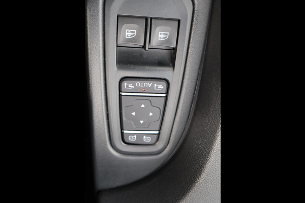 Renault Trafic 2.0 dCi 170pk L2 H1 Automaat Black Edition