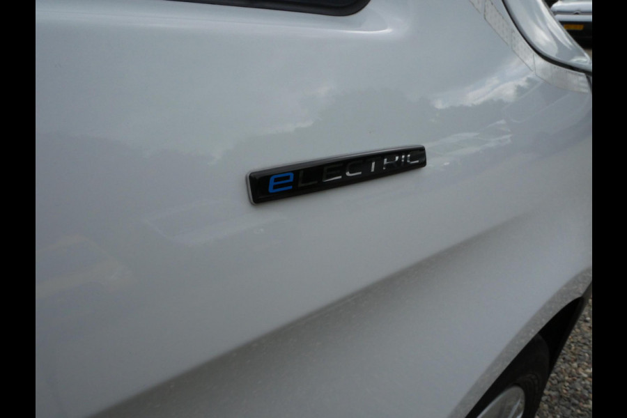 Mercedes-Benz eVito eVito Lang 66 kWh SOH 93.63% Airco Camera
