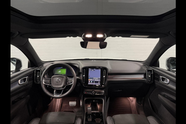 Volvo XC40 Recharge Twin Pro Trekhaak | Open dak | Adapt. cruise | 360 camera | Stuur-/stoelverwarming | Harman/Kardon | Carplay