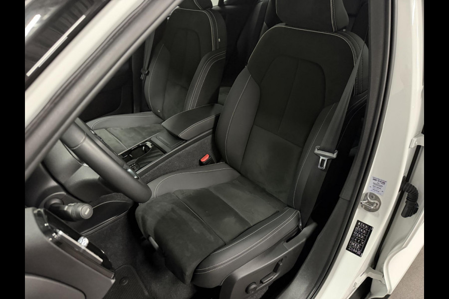 Volvo XC40 Recharge Twin Pro Trekhaak | Open dak | Adapt. cruise | 360 camera | Stuur-/stoelverwarming | Harman/Kardon | Carplay