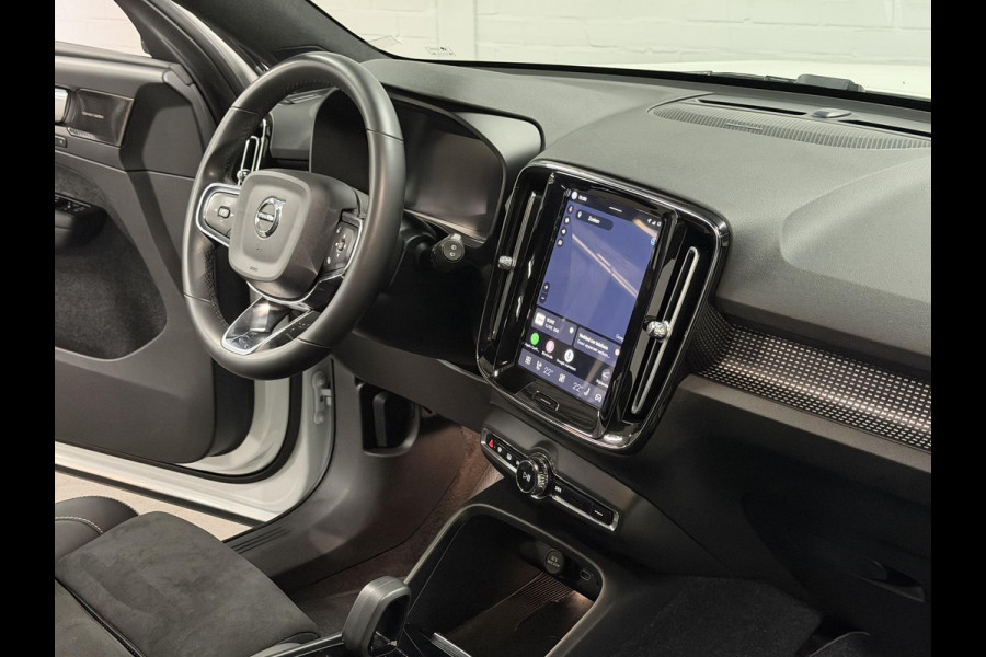 Volvo XC40 Recharge Twin Pro Trekhaak | Open dak | Adapt. cruise | 360 camera | Stuur-/stoelverwarming | Harman/Kardon | Carplay