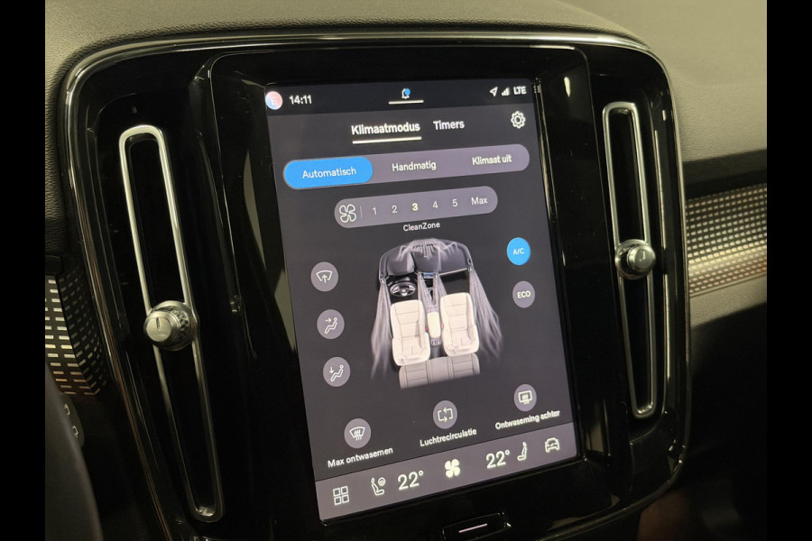 Volvo XC40 Recharge Twin Pro Trekhaak | Open dak | Adapt. cruise | 360 camera | Stuur-/stoelverwarming | Harman/Kardon | Carplay