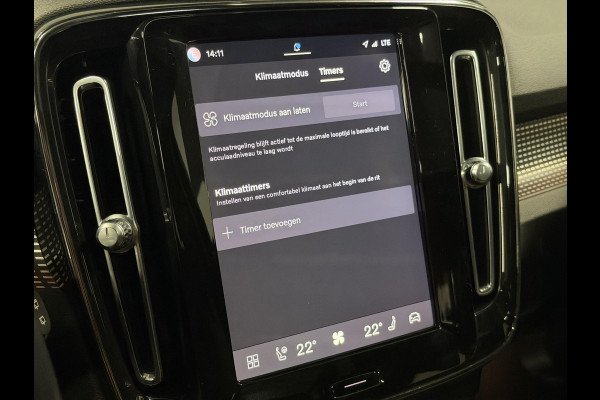 Volvo XC40 Recharge Twin Pro Trekhaak | Open dak | Adapt. cruise | 360 camera | Stuur-/stoelverwarming | Harman/Kardon | Carplay