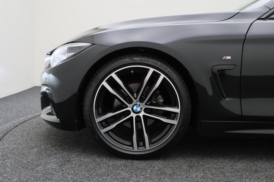 BMW 4 Serie Gran Coupé 420i High Executive Leer, Panoramadak, Cruise, Verwarmd Stuurwiel, Bluetooth, Navigatie, LED, PDC, 19''