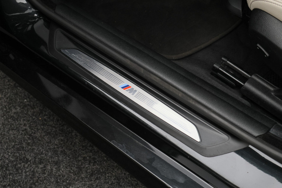 BMW 4 Serie Gran Coupé 420i High Executive Leer, Panoramadak, Cruise, Verwarmd Stuurwiel, Bluetooth, Navigatie, LED, PDC, 19''