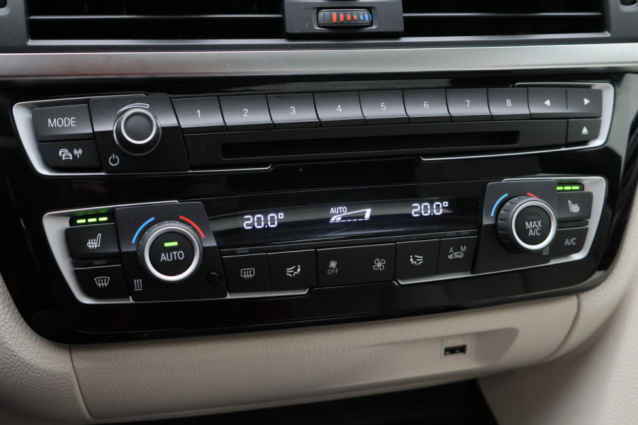 BMW 4 Serie Gran Coupé 420i High Executive Leer, Panoramadak, Cruise, Verwarmd Stuurwiel, Bluetooth, Navigatie, LED, PDC, 19''
