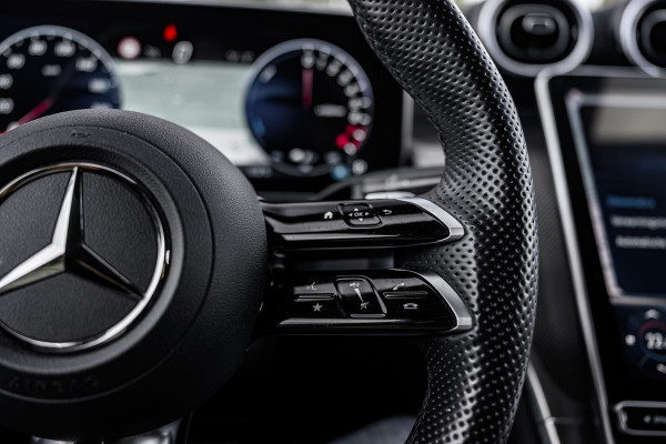Mercedes-Benz GLC Coupé 300e 4MATIC Business Line Pano/360/ACC/Burmester