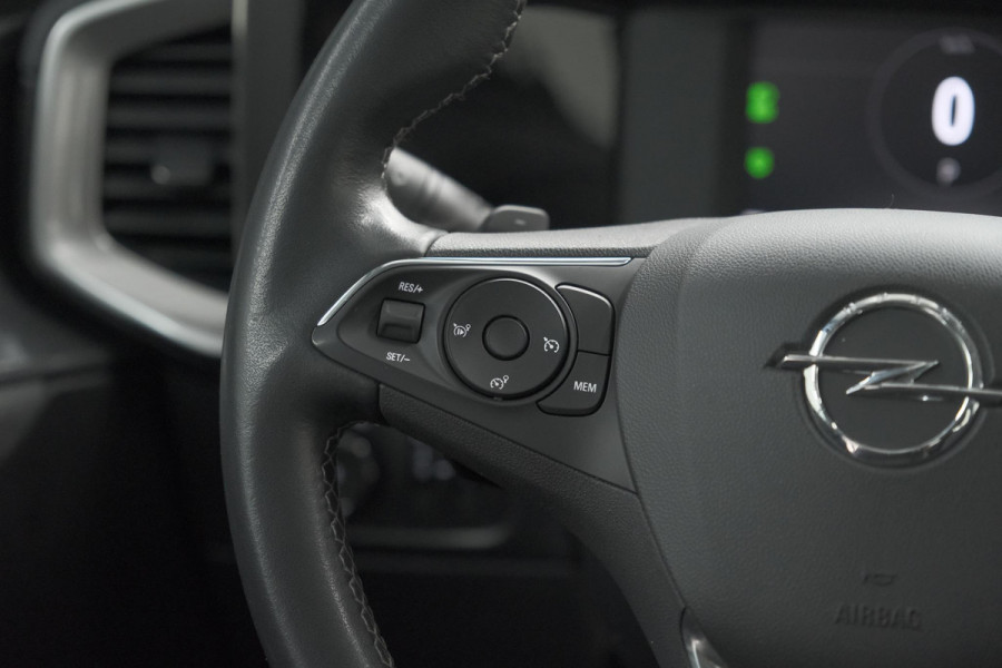 Opel Mokka Turbo 130 AT8 Edition | Camera | Parkeersensoren | Navigatie | Apple Carplay | Stoelverwarming