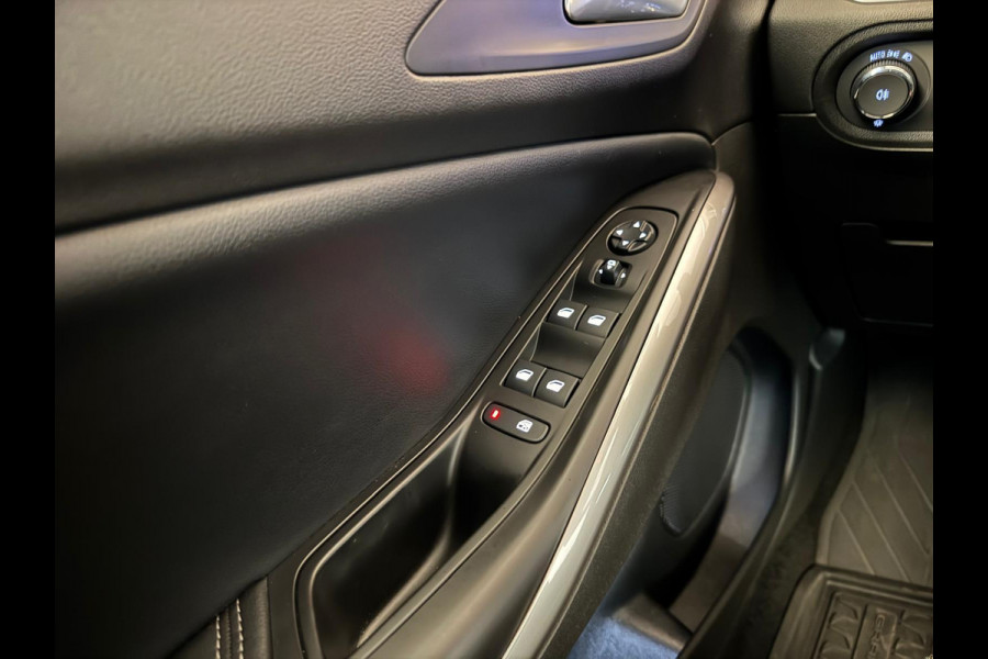 Opel Grandland 1.2 Turbo 130PK Aut. GS | 2x AGR | LED | Carplay | Camera | Incl. garantie