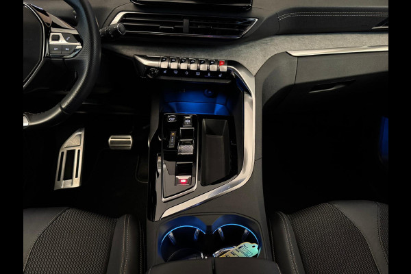 Peugeot 3008 1.2 PureTech 130PK Aut. GT Black Pakket | Navi | Camera | LED | Trekhaak | 19 inch | Incl. garantie