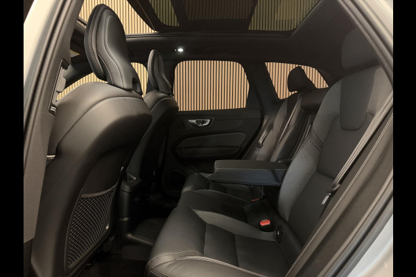 Volvo XC60 2.0 T6 Plug-in hybrid AWD Ultimate Dark | Panodak | Long Range | Navi | Camera | Incl. garantie