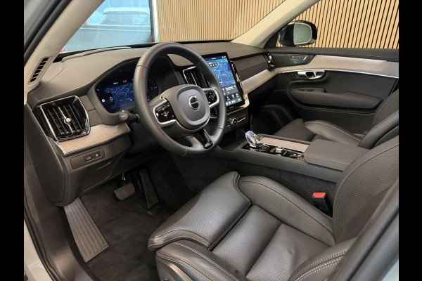Volvo XC90 2.0 T8 450PK Plug-in hybrid AWD Ultra Dark | Panodak | LED | Leder | H & K | Memory | 360 Camera | Head-Up | Incl. garantie