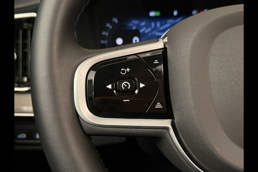 Volvo XC90 2.0 T8 450PK Plug-in hybrid AWD Ultra Dark | Panodak | LED | Leder | H & K | Memory | 360 Camera | Head-Up | Incl. garantie