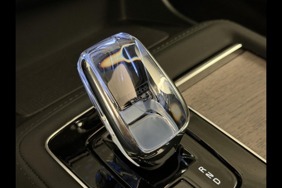 Volvo XC90 2.0 T8 450PK Plug-in hybrid AWD Ultra Dark | Panodak | LED | Leder | H & K | Memory | 360 Camera | Head-Up | Incl. garantie