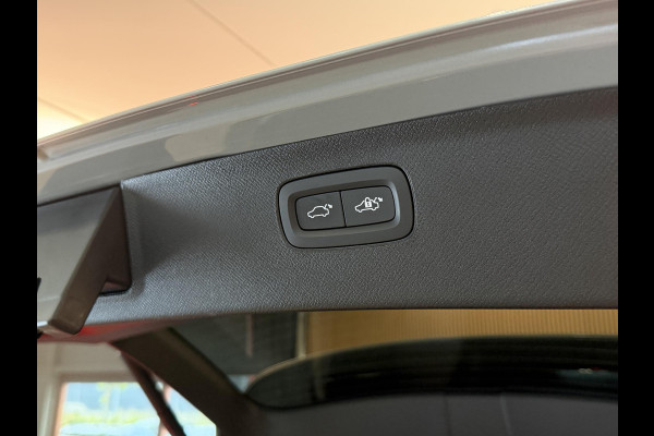 Volvo XC90 2.0 T8 450PK Plug-in hybrid AWD Ultra Dark | Panodak | LED | Leder | H & K | Memory | 360 Camera | Head-Up | Incl. garantie