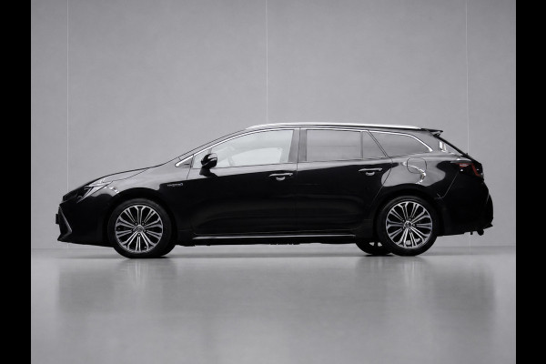Toyota Corolla Touring Sports 1.8 Hybrid Executive Sport (NAVI,CAMERA,STOELVERWARMING,CRUISE,LED,GETINT,SPORTSTOELEN,LM VELGEN)