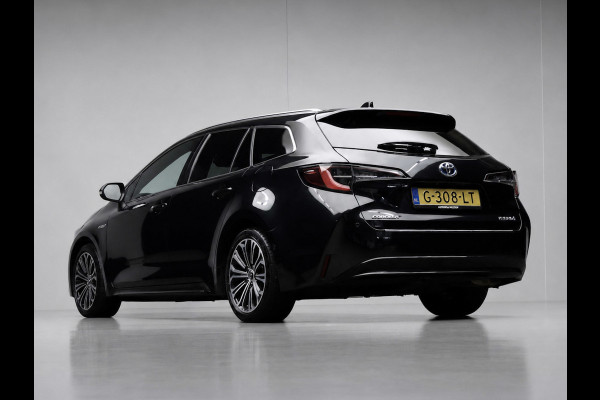 Toyota Corolla Touring Sports 1.8 Hybrid Executive Sport (NAVI,CAMERA,STOELVERWARMING,CRUISE,LED,GETINT,SPORTSTOELEN,LM VELGEN)