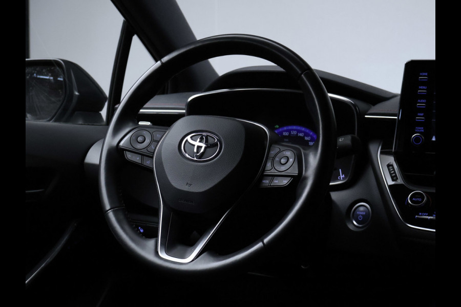 Toyota Corolla Touring Sports 1.8 Hybrid Executive Sport (NAVI,CAMERA,STOELVERWARMING,CRUISE,LED,GETINT,SPORTSTOELEN,LM VELGEN)