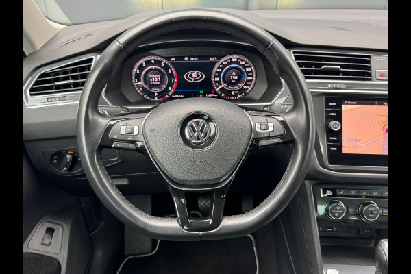 Volkswagen Tiguan 1.4 TSI Automaat R-Line * Led Plus * Parkeeramera * Stoelverwarming * Adaptieve Cruise Control *