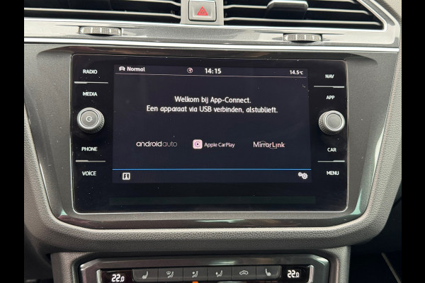 Volkswagen Tiguan 1.4 TSI Automaat R-Line * Led Plus * Parkeeramera * Stoelverwarming * Adaptieve Cruise Control *