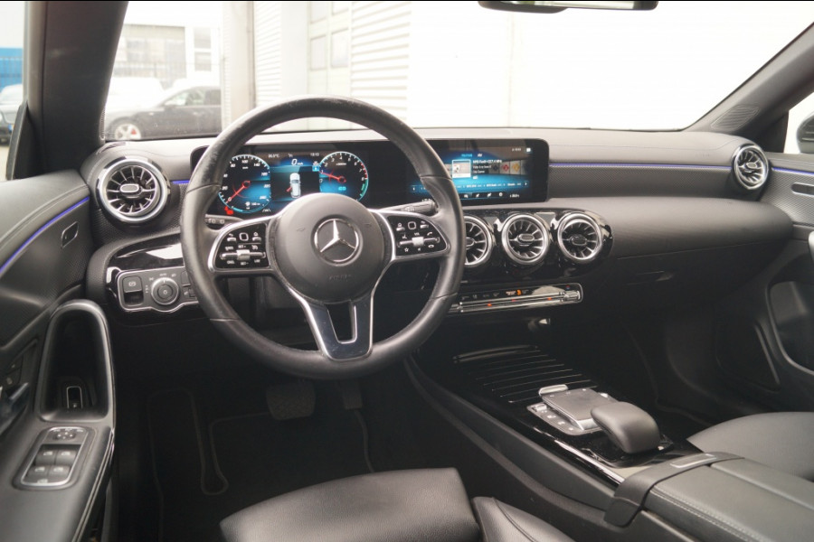 Mercedes-Benz CLA-Klasse Shooting Brake 250e Business Solution Luxury Limited -LEER-