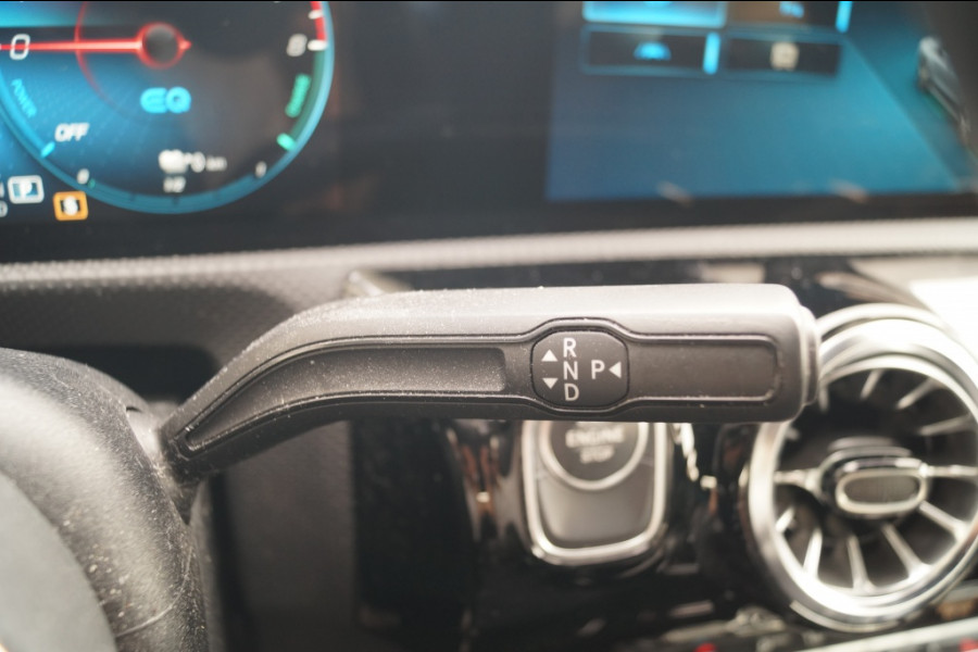 Mercedes-Benz CLA-Klasse Shooting Brake 250e Business Solution Luxury Limited -LEER-