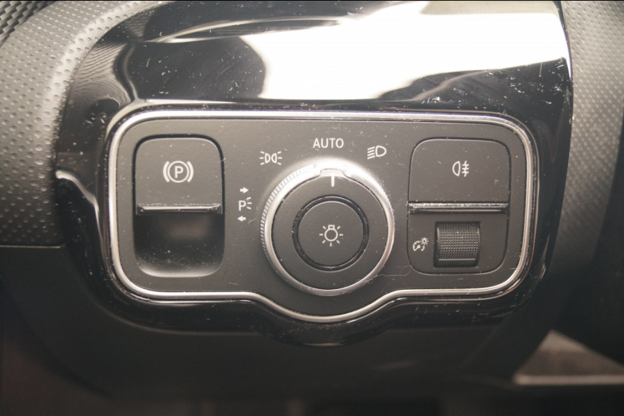 Mercedes-Benz CLA-Klasse Shooting Brake 250e Business Solution Luxury Limited -LEER-
