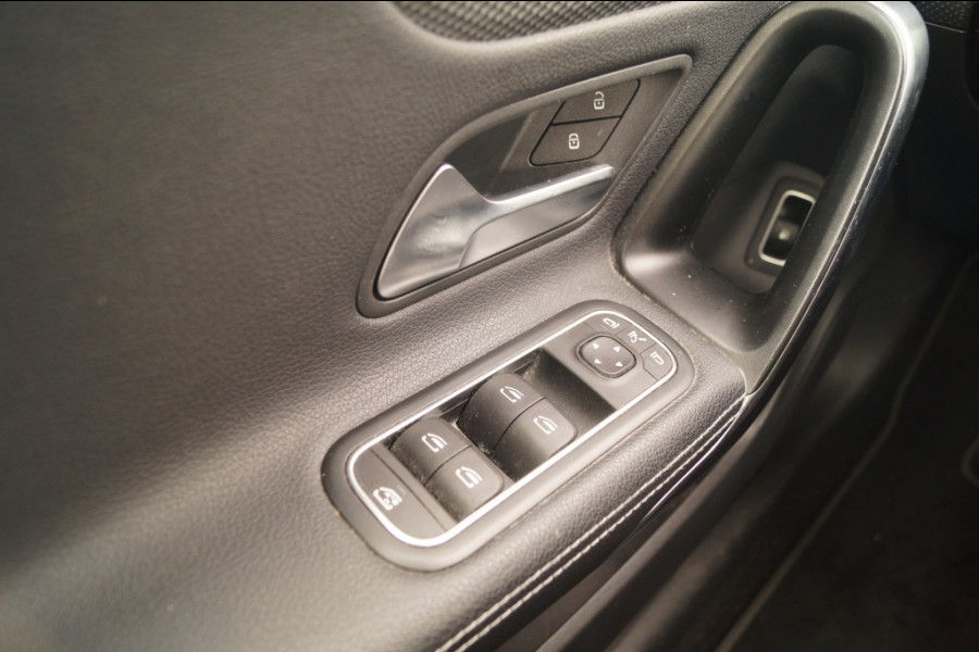 Mercedes-Benz CLA-Klasse Shooting Brake 250e Business Solution Luxury Limited -LEER-