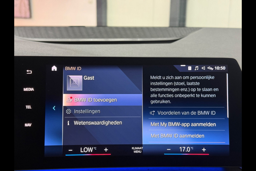 BMW 2 Serie Active Tourer 218i AUT 2023 Navi Leder Trekhaak LED Camera Cruise