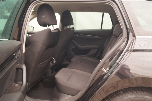 Škoda Octavia Combi 1.0 TSI 110pk Business Edition -NAVI-ECC-TREKHAAK-